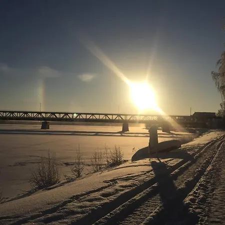 Old Bridge Riverside Apartment Rovaniemi
