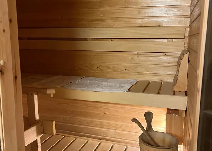 Old Bridge Riverside * Ροβανιέμι